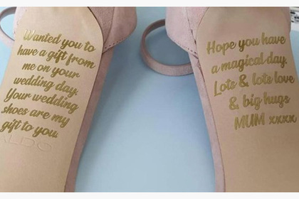 Невеста нашла тайное послание от погибшей матери на свадебных туфлях
